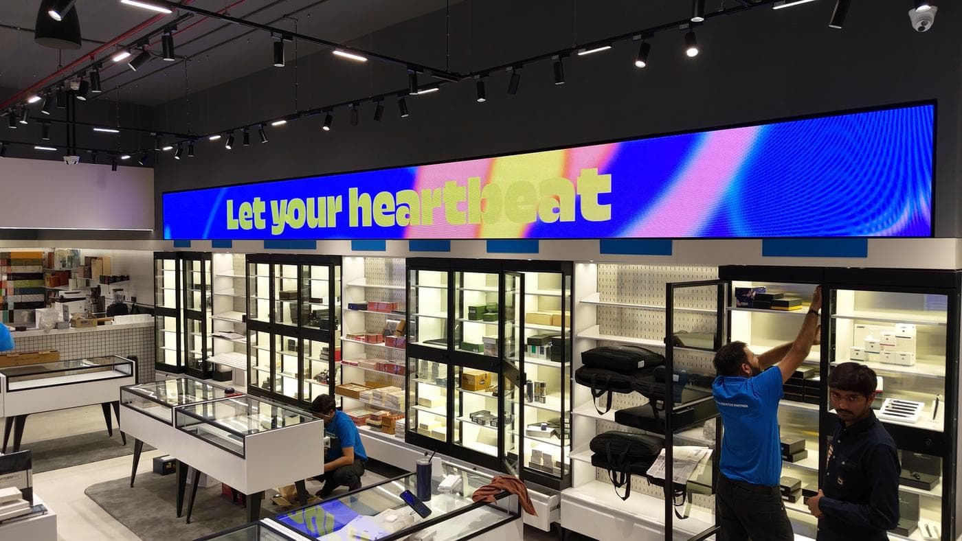 Sky Blue — A stationery store, centrally controlled