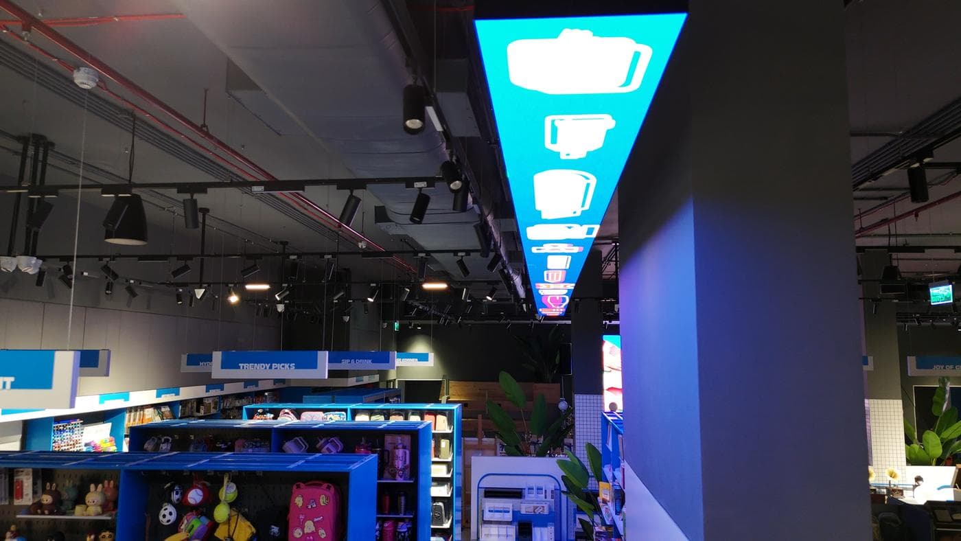 Sky Blue — A stationery store, centrally controlled